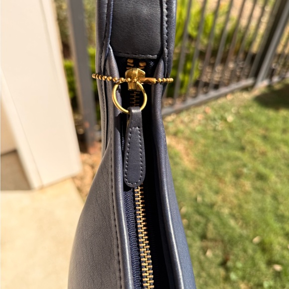 Vintage Coach Ergo Mini Zip 9020 in Blue - Picture 13 of 16